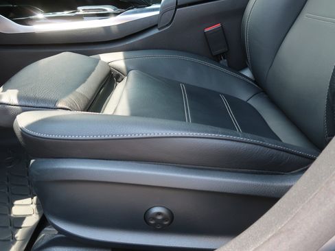 Used 2023 Mercedes-Benz CLA 35 AMG 4MATIC image 16
