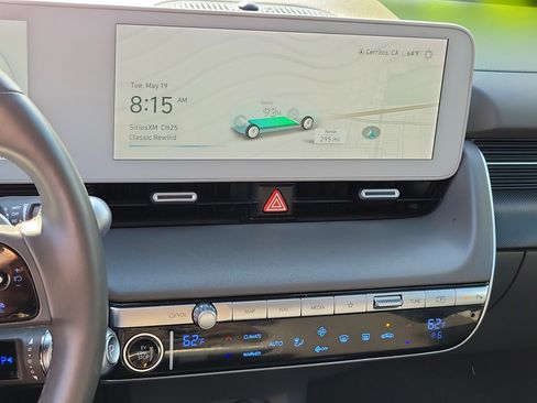 Certified 2024 Hyundai Ioniq 5 SEL RWD image 17