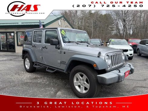 Used 2017 Jeep Wrangler Unlimited Sport w/ Quick Order Package 24S AWD/4WD image 9