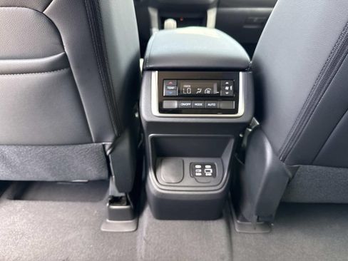 New 2026 Subaru Ascent Premium AWD/4WD image 18