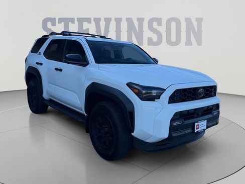 Used 2026 Toyota 4Runner TRD Off-Road Premium AWD/4WD image 7