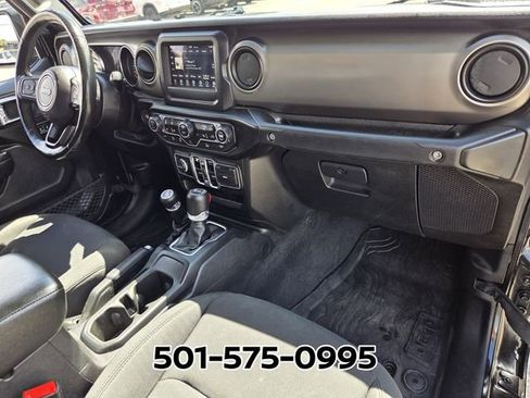 Used 2021 Jeep Gladiator Sport AWD/4WD image 15
