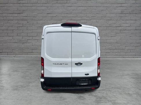 Used 2025 Ford Transit 250 148 Medium Roof RWD image 8