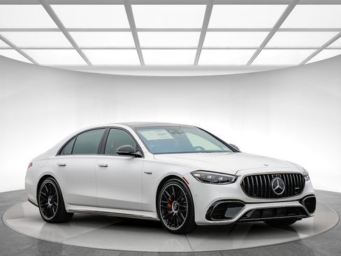 New 2026 Mercedes-Benz S 63 AMG S image 5