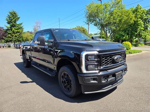 New 2025 Ford F350 XLT w/ Black Appearance Package image 3