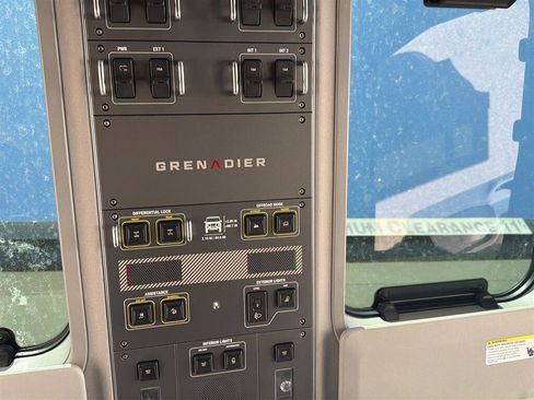 Used 2024 INEOS Grenadier Station Wagon AWD/4WD image 16