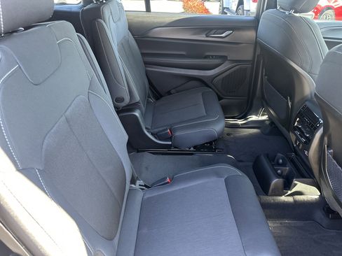 New 2026 Jeep Grand Cherokee L 4WD image 26