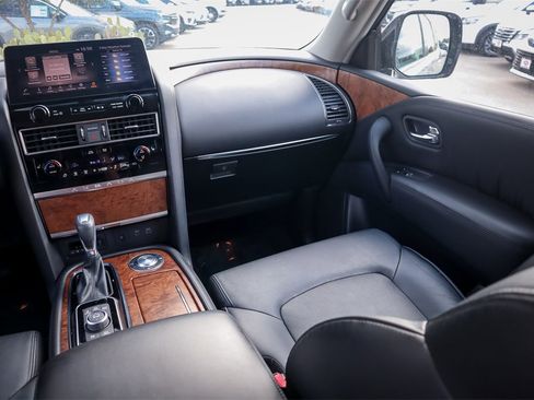 Certified 2024 Nissan Armada SL w/ Captain's Chairs Package image 20