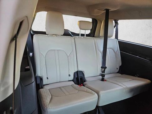 Used 2021 Ford Expedition Max Platinum AWD/4WD image 15