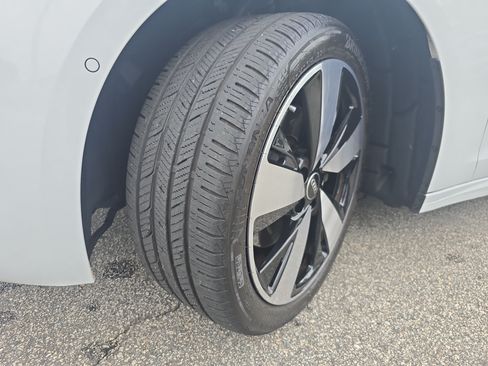Certified 2025 Audi A5 2.0T Premium Plus AWD/4WD image 31