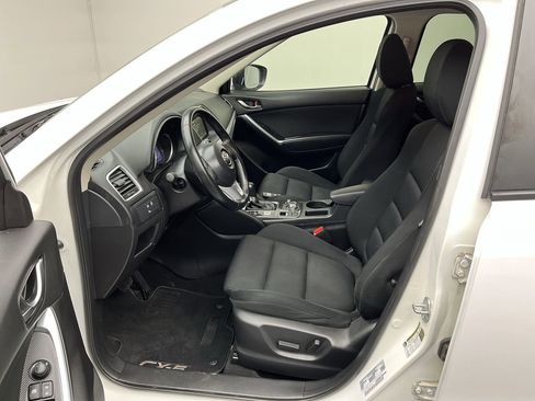 Used 2016 MAZDA CX-5 Touring image 3