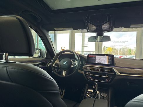 Certified 2023 BMW M550i xDrive w/ Parking Assistance Package image 31