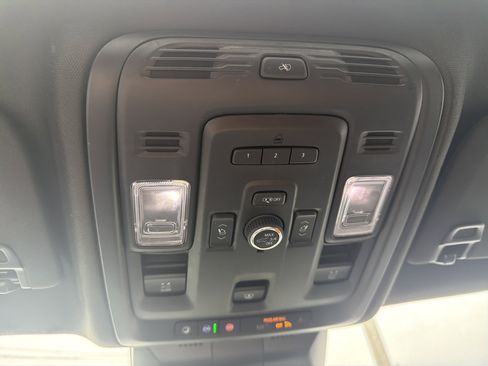 Certified 2023 Cadillac Escalade Sport w/ LPO, ONYX Package image 22