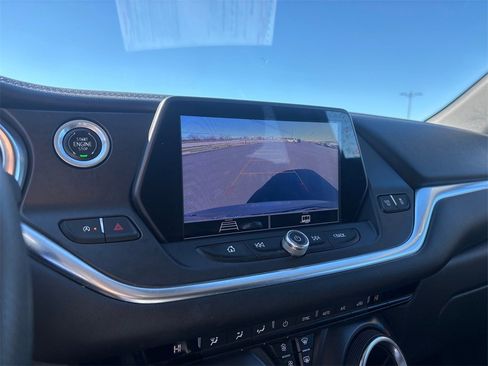 Used 2021 Chevrolet Blazer LT image 22