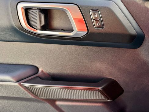 Used 2024 Ford Bronco Outer Banks image 32