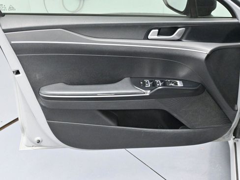 Used 2021 Kia K5 GT-Line image 10