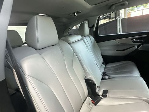 Used 2025 Acura MDX FWD w/ Technology Package image 25