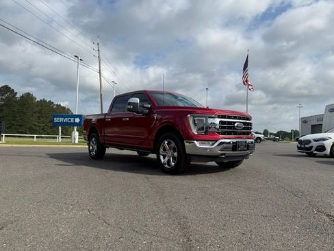 Used 2022 Ford F150 Lariat w/ Equipment Group 502A High image 9