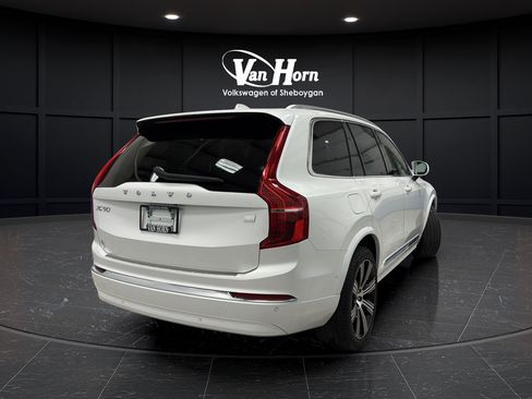 Used 2024 Volvo XC90 T8 Ultimate w/ Protection Package Premier AWD/4WD image 7