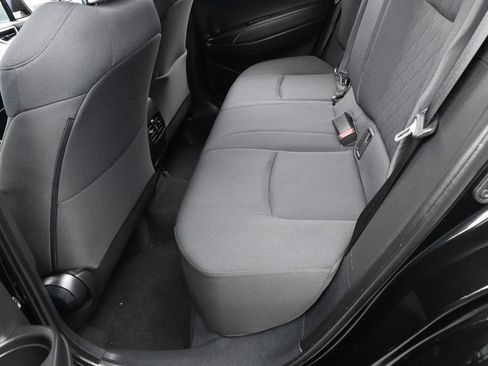 Used 2022 Toyota Corolla Cross LE w/ Moonroof Package FWD image 29