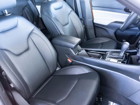New 2026 Jeep Compass Limited AWD/4WD image 37