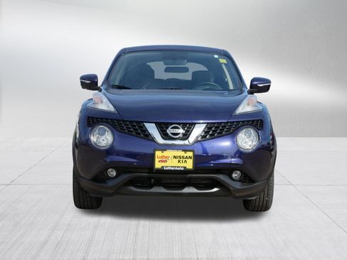 Used 2015 Nissan Juke SL image 2