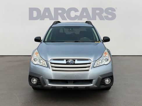 Used 2014 Subaru Outback 2.5i w/ Alloy Wheel Package AWD/4WD image 2