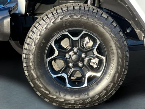 Used 2021 Jeep Wrangler Unlimited Rubicon 4xe w/ Cold Weather Group image 26