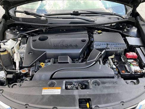 Used 2016 Nissan Altima 2.5 SL w/ 2.5 Technology w/LED Package FWD image 29