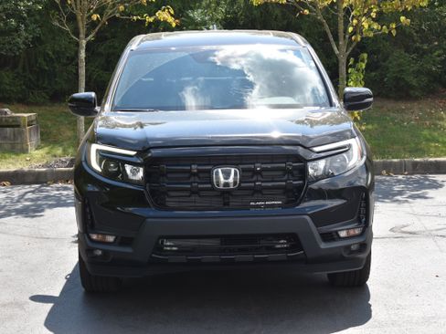 New 2026 Honda Ridgeline Black Edition image 2