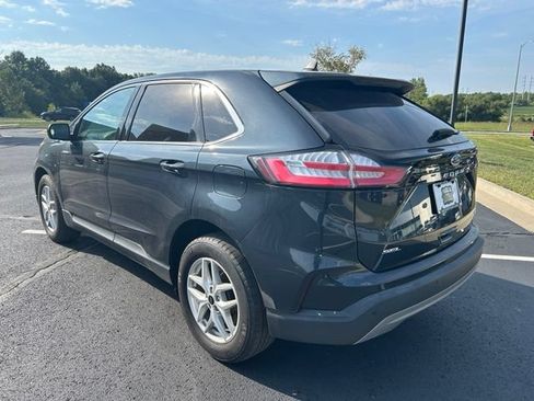 Certified 2023 Ford Edge SEL w/ Convenience Package AWD/4WD image 5