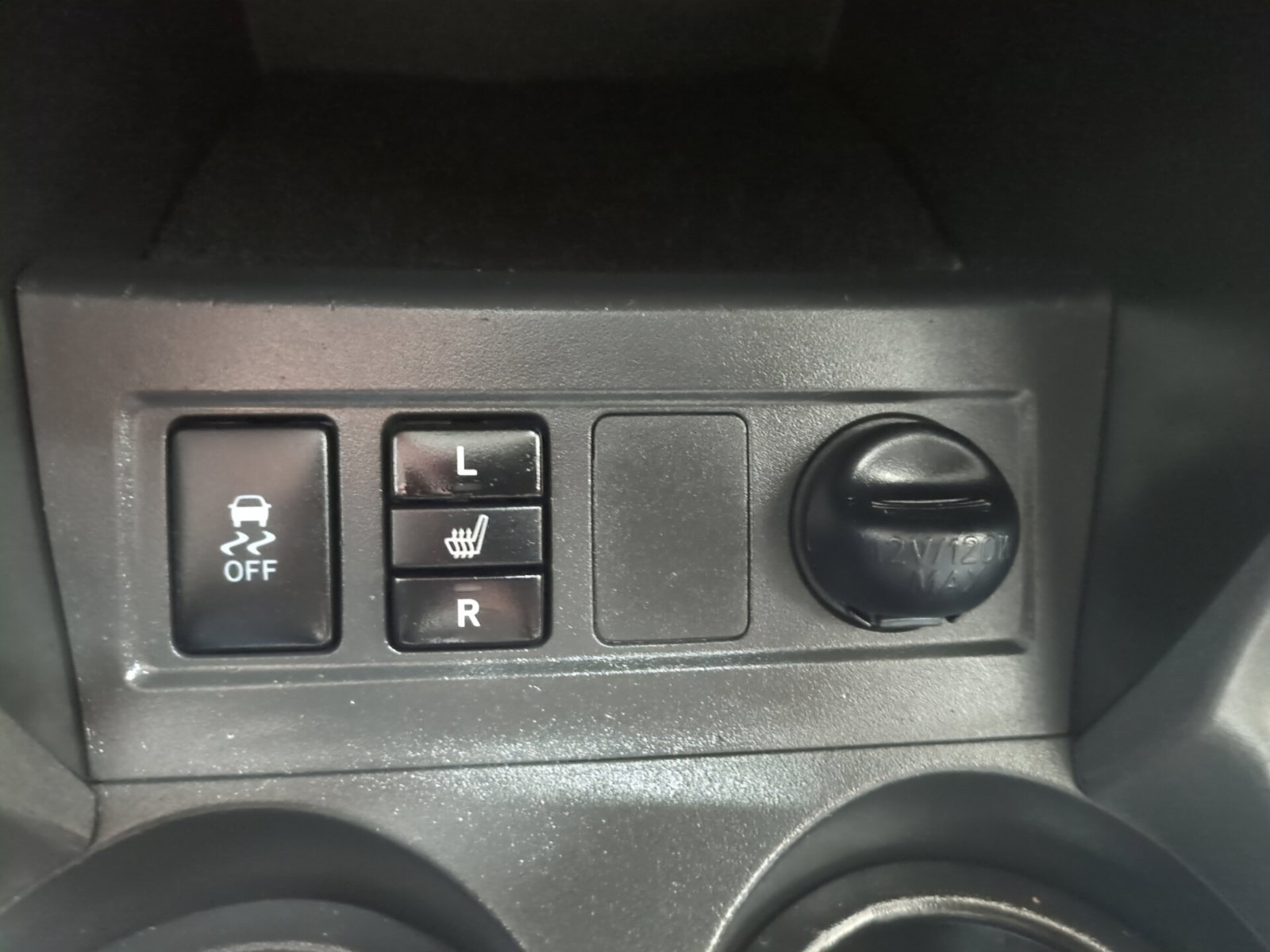 Used 2011 Toyota RAV4 Limited w/ Limited Extra Value Pkg AWD/4WD image 23