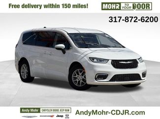 Used 2023 Chrysler Pacifica Touring-L 360° Tour