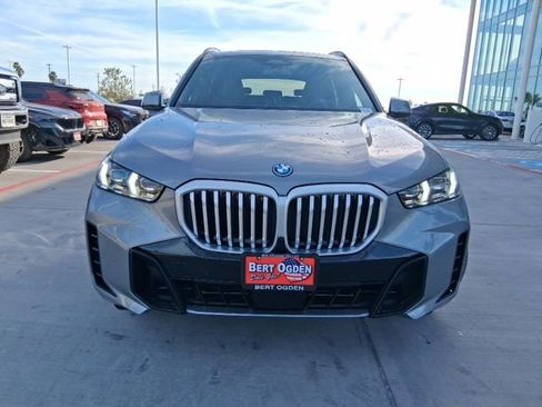 New 2026 BMW X5 xDrive50e w/ Executive Package AWD/4WD image 2