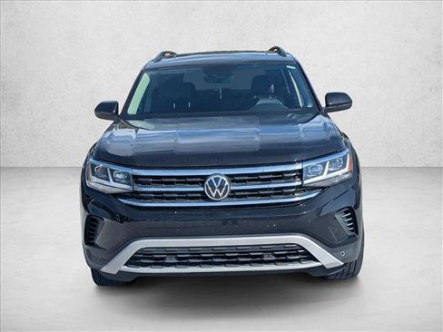 Used 2022 Volkswagen Atlas SE image 2
