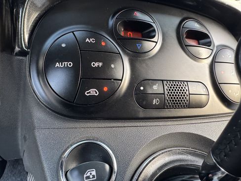 Used 2013 FIAT 500 Lounge w/ Luxury Leather Pkg image 22