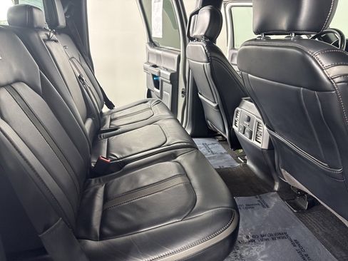 Used 2020 Ford F150 Platinum w/ Equipment Group 701A Luxury image 14