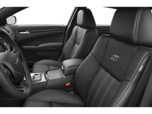 Used 2015 Chrysler 300 S RWD image 12