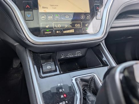 Certified 2025 Subaru Outback Limited AWD/4WD image 27