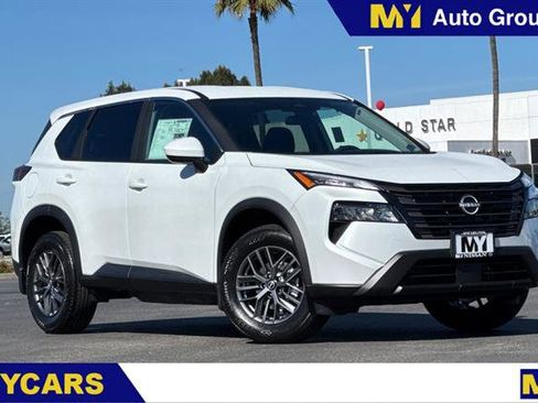 New 2026 Nissan Rogue SV image 1