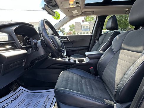 Used 2022 Mitsubishi Outlander SE AWD/4WD image 12