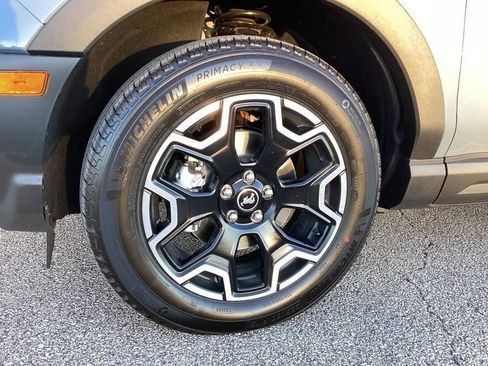 New 2025 Ford Bronco Sport Outer Banks w/ Outer Banks Tech Package+ image 18