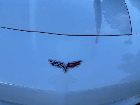 Used 2007 Chevrolet Corvette Convertible w/ Preferred Equipment Group image 18