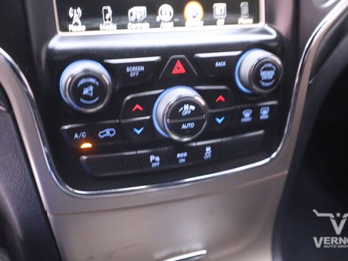 Used 2015 Jeep Grand Cherokee Laredo w/ Quick Order Package 23E image 27