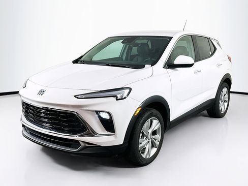 Used 2025 Buick Encore GX Preferred image 3