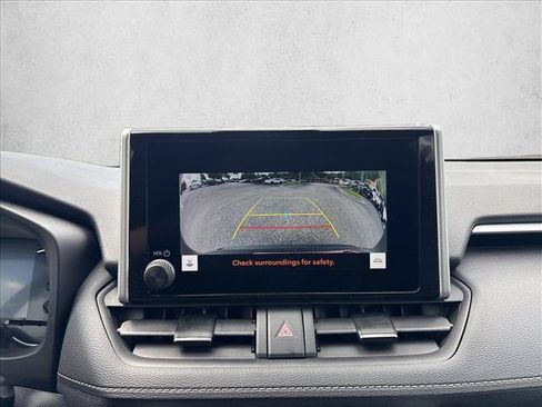Certified 2025 Toyota RAV4 XLE FWD image 15