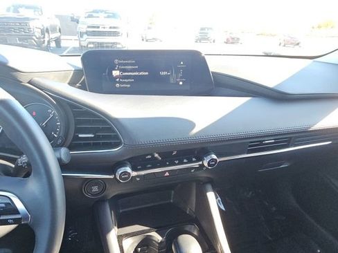 Used 2025 MAZDA MAZDA3 s image 40