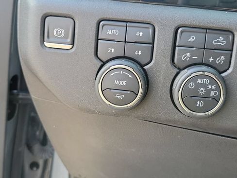 Certified 2023 Chevrolet Silverado 1500 LTZ w/ LTZ Convenience Package II AWD/4WD image 8