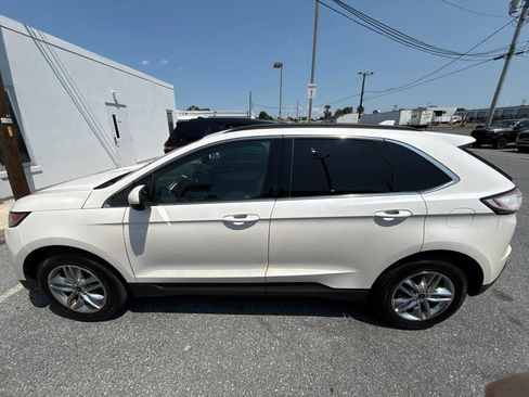 Used 2016 Ford Edge SEL w/ Equipment Group 201A FWD image 2