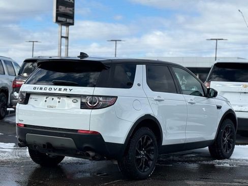 Used 2017 Land Rover Discovery Sport HSE image 39